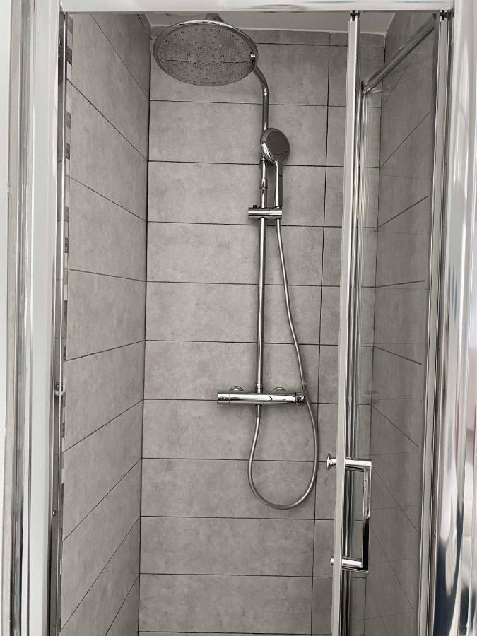Quirky 1Br Just Off Main Street Prime Location Daire Cebelitarık Dış mekan fotoğraf